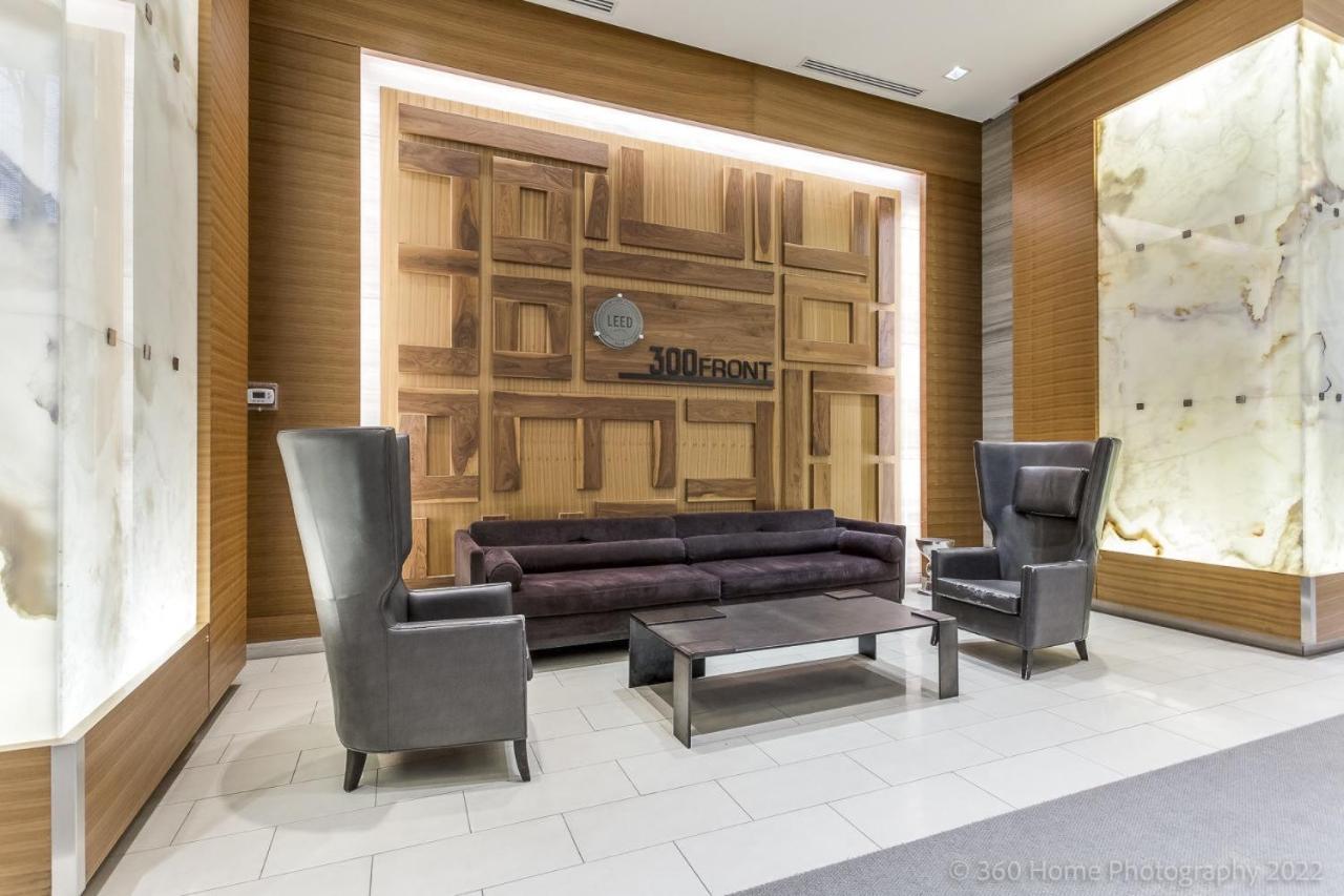 Loft - Entertainment & Financial District Apartment โตรอนโต ภายนอก รูปภาพ