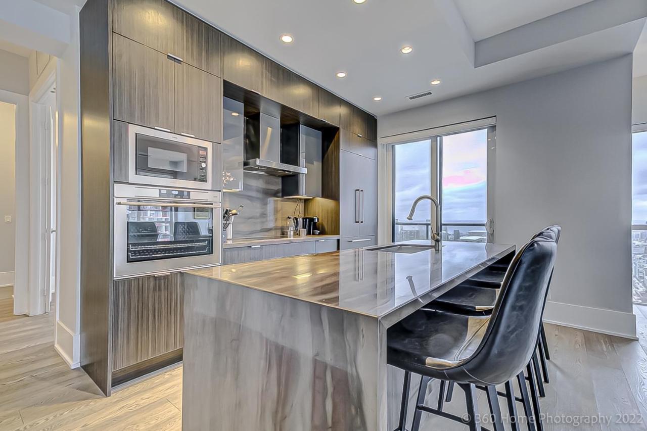 Loft - Entertainment & Financial District Apartment โตรอนโต ภายนอก รูปภาพ
