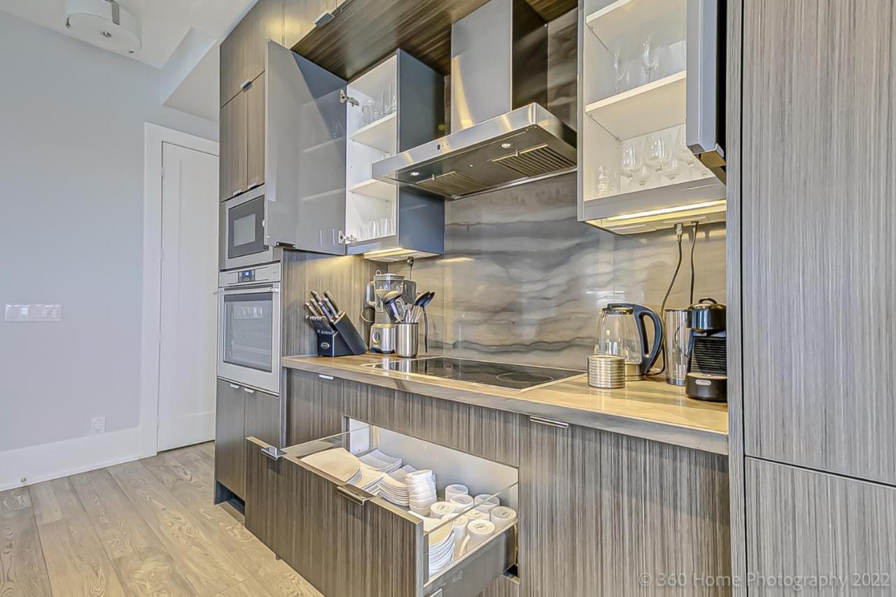 Loft - Entertainment & Financial District Apartment โตรอนโต ภายนอก รูปภาพ
