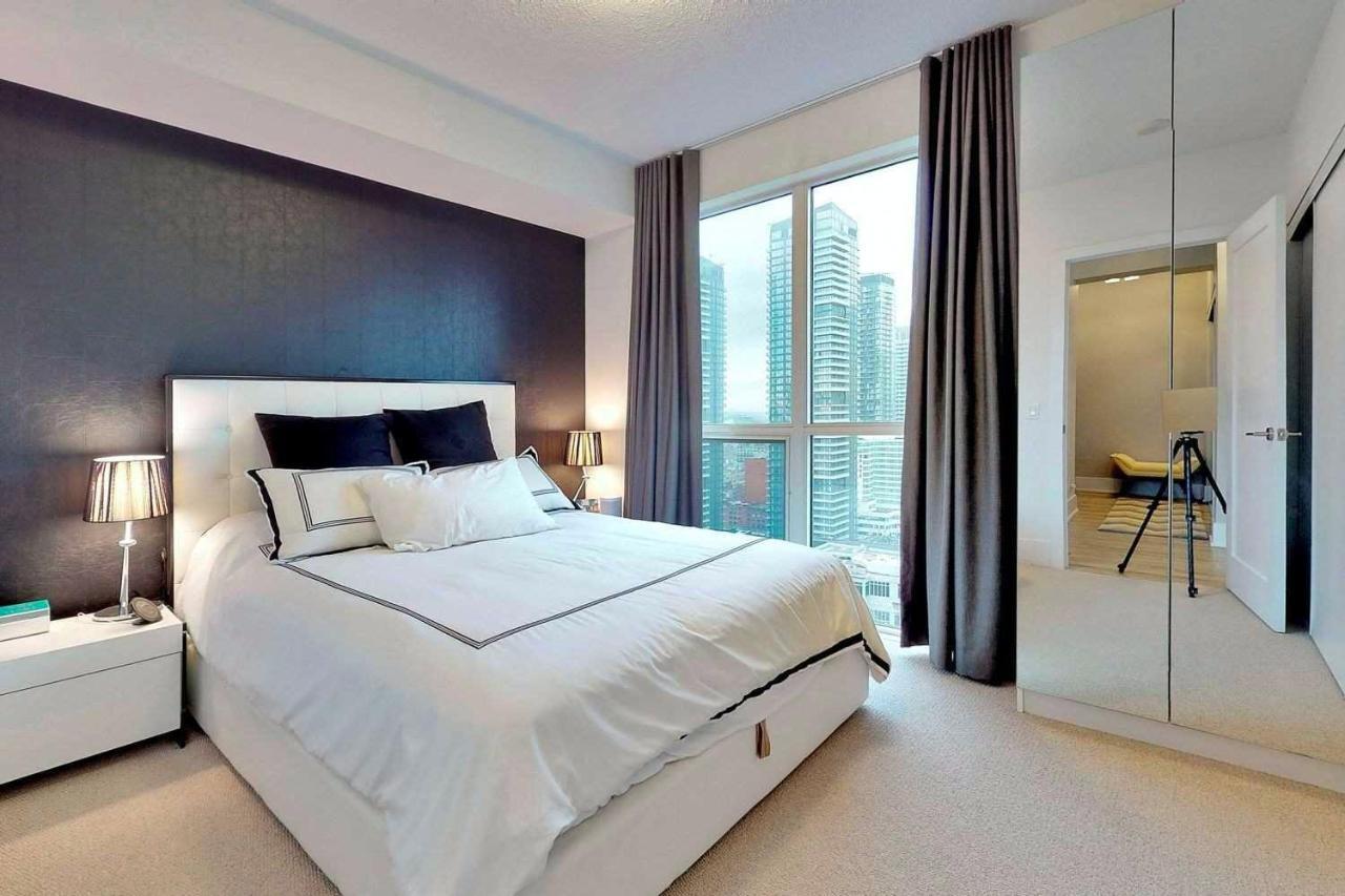 Loft - Entertainment & Financial District Apartment โตรอนโต ภายนอก รูปภาพ